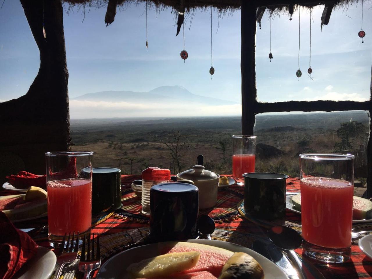 Osiligilai Maasai Lodge Sanya Juu Esterno foto
